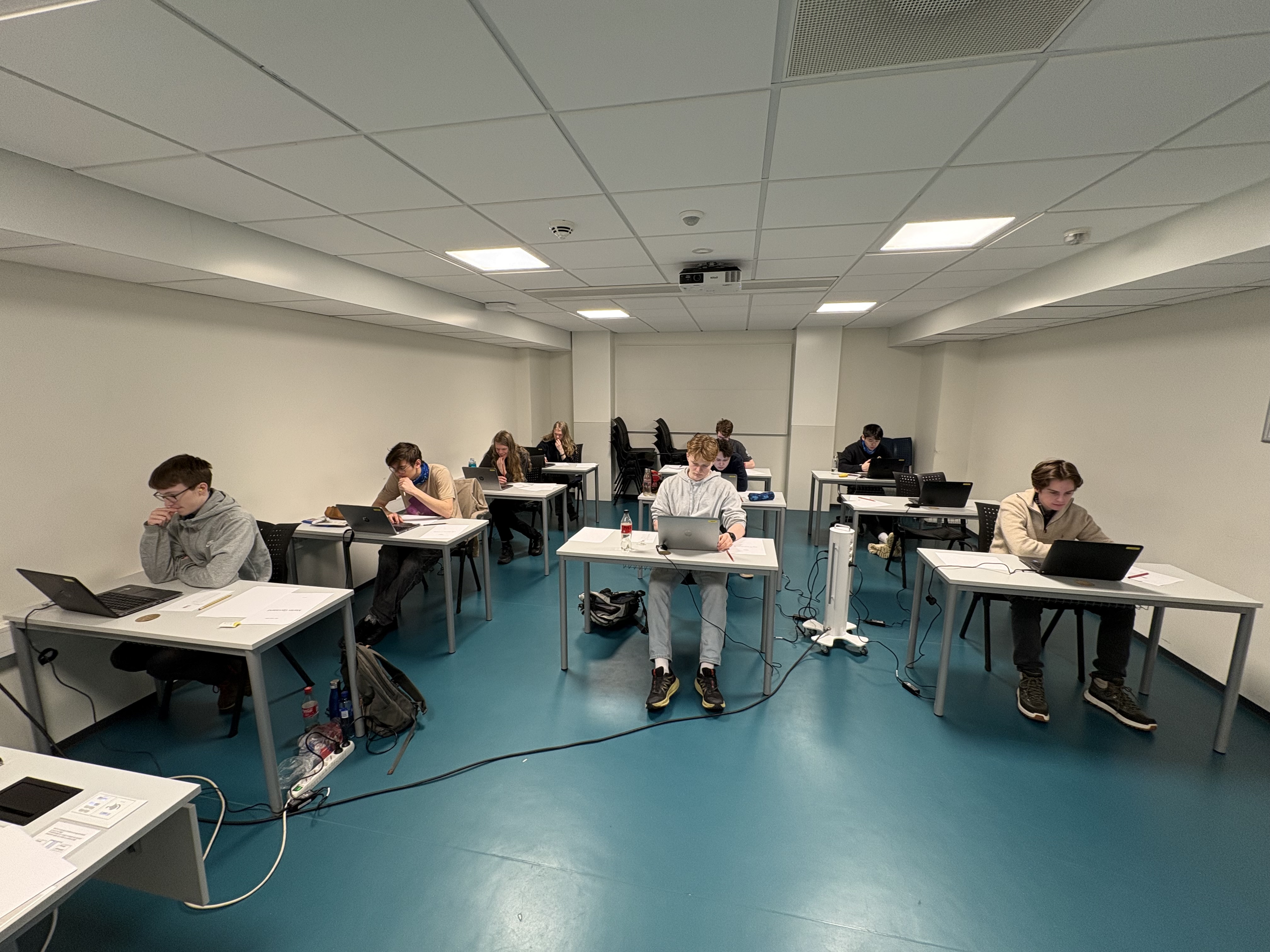 Students at the NOKI 2026 final in Bergen